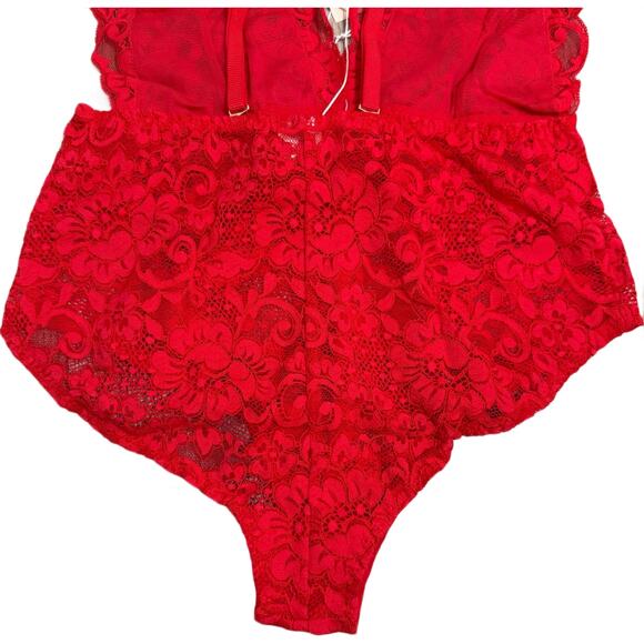 We Are HAH Comin' In HAHt Lace Bodysuit Coming Hot Siren Red - Size Small - $88 - Picture 7 of 10